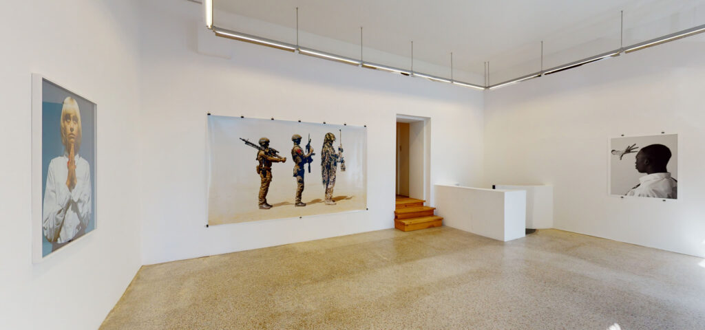 Ausstellung „Western Magic“ von Clemens Ascher in der Galerie Rhomberg